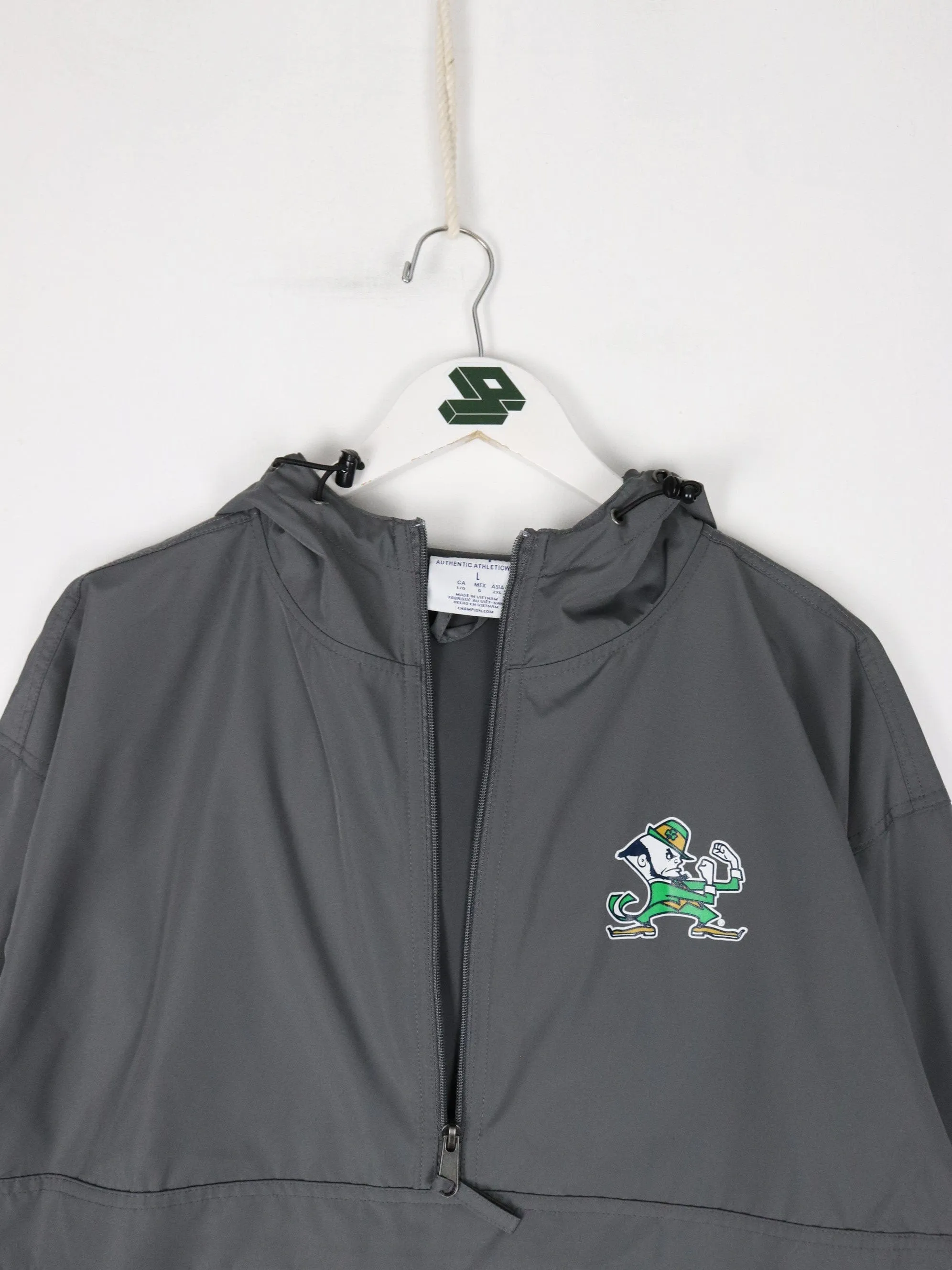 Notre Dame Fighting Irish Windbreaker Mens Large Grey Anorak College