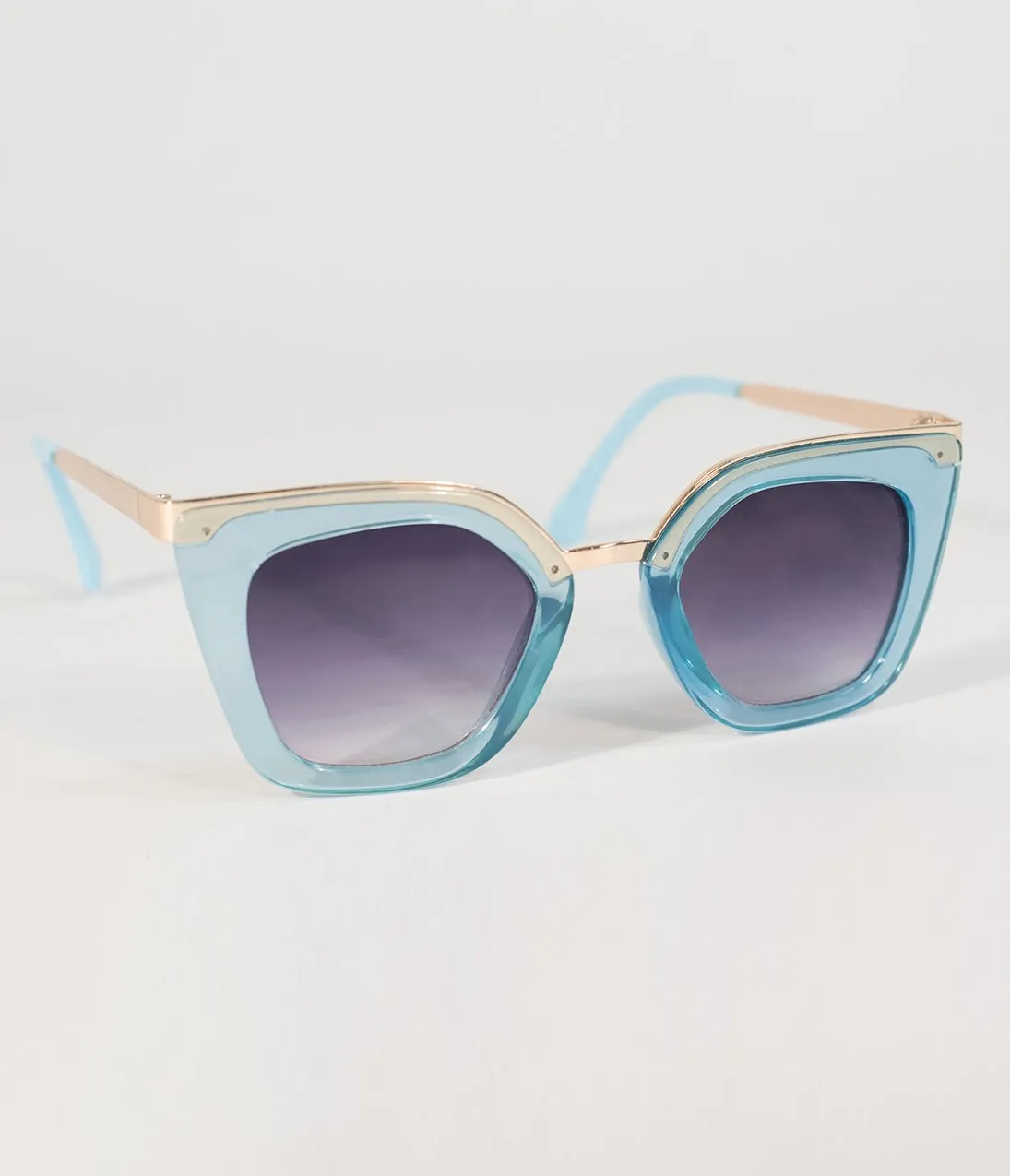 Retro Style Light Blue & Gold Cat Eye Sunglasses